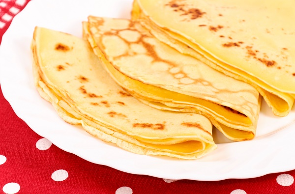 祝日「シャンドラー」にはクレープを食べる