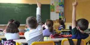 どうなる？フランス学校改革案