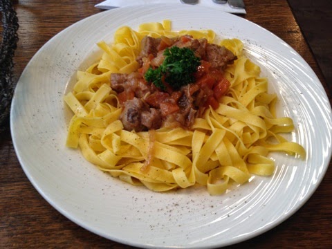 レモントマトソースパスタ