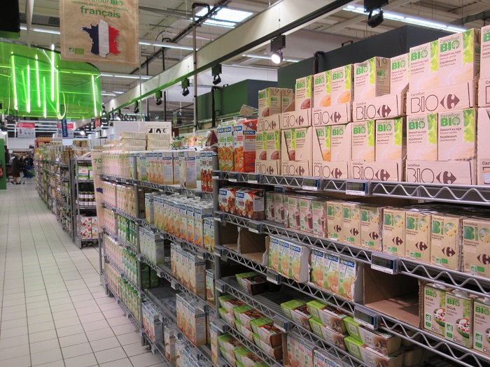 スーパーのBIO売り場
