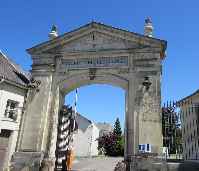 Manufacture des glaces（ガラス工芸製造所）跡 