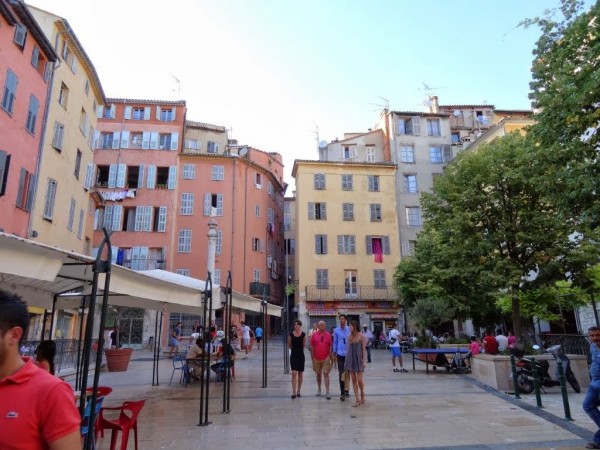 grasse1