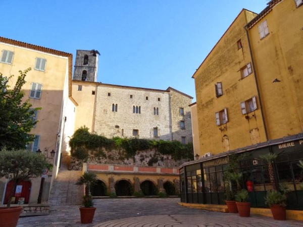 grasse2