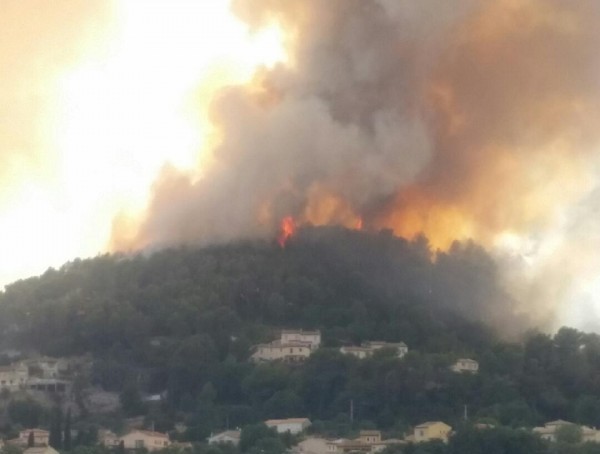 山火事2