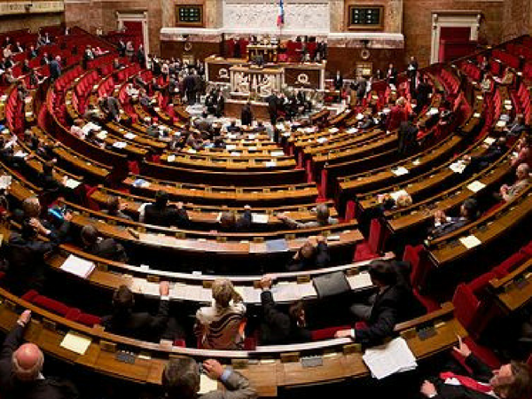 Par Richard Ying et Tangui Morlier — Travail personnel, CC BY-SA 3.0, https://commons.wikimedia.org/w/index.php?curid=17800606