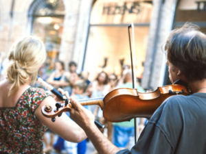 毎年恒例の音楽祭、６月21日フランス全土で開催