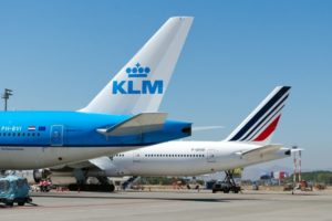 エールフランス航空、日本発エコノミークラスにお得な「ライト」が登場