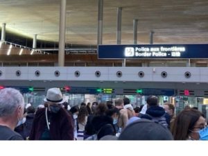 なぜ混む？コロナ禍のパリ＝シャルル・ド・ゴール空港、最新レポート