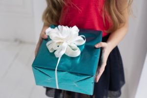 フランスの母の日プレゼント事情！子供からのサプライズな贈り物とは？