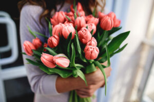 マルシェで人気！フランス人が花を買ったり贈ったりするのはどんなとき？