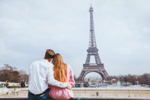 フランスのZ世代　バレンタインデーのデートは素面で 「ドライ・デーティング」